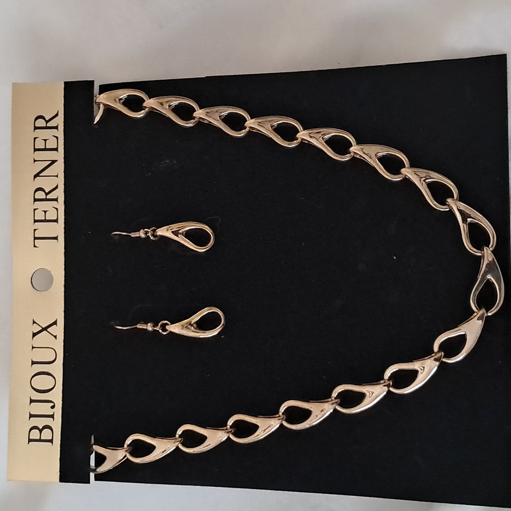 VTG (80s) Necklace/Earring set